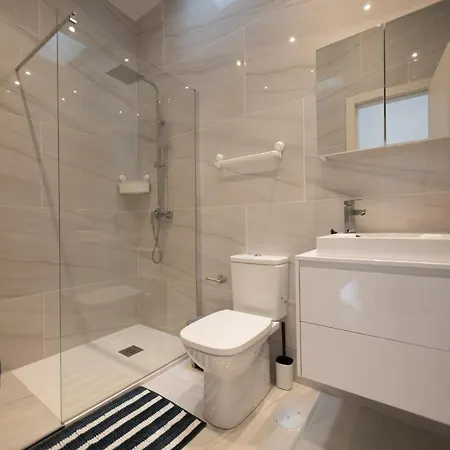 Atlantico Plaza 5a - 1 Bed - 1 Bath *